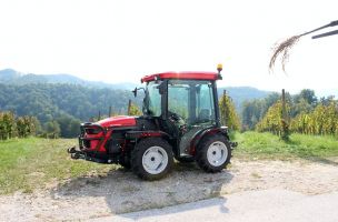 Traktor AGT 1060 s kabino I Agromehanika d.d.